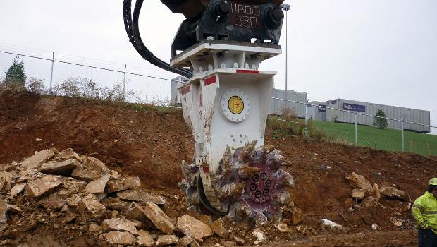 Eurofor devient distributeur des fraises hydrauliques Antraquip