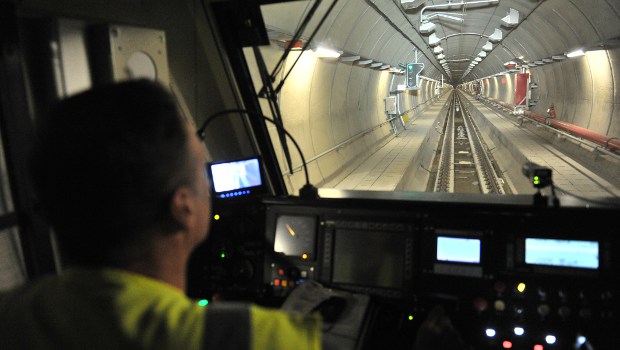 Au port d'Anvers, Vinci inaugure le tunnel Liefkenshoek