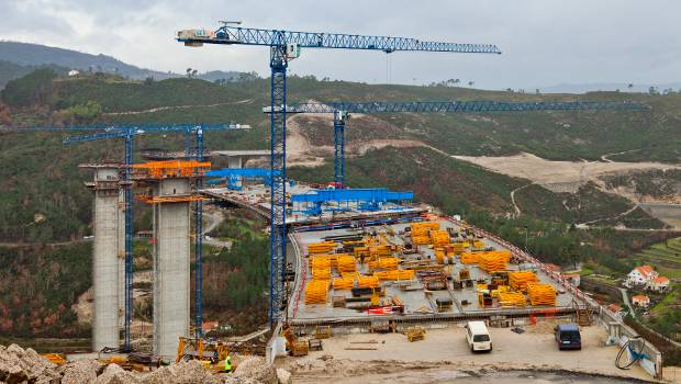 Linden Comansa complète sa gamme de grues à tour