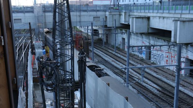 Opération commando sur faisceau ferroviaire 