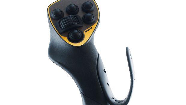 Le DC2 d’Engcon révolutionne la conduite des pelles