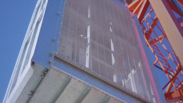 XL France part à l'ascension des grues à tour