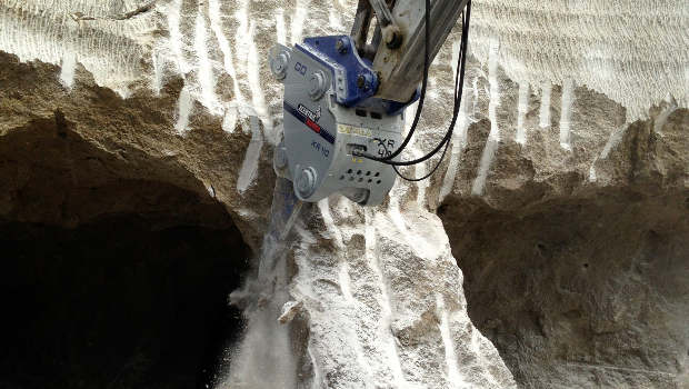 XCentric partenaire de Komatsu au Japon