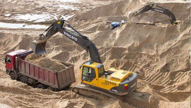 Volvo fléchit en 2014