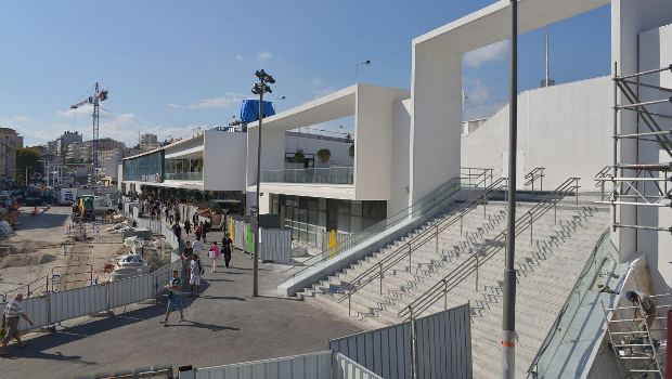 Gare de Cannes : le parvis sud en chantier