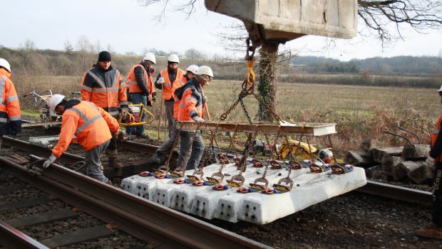 Renouvellement sous contraintes en gare de Lothiers 