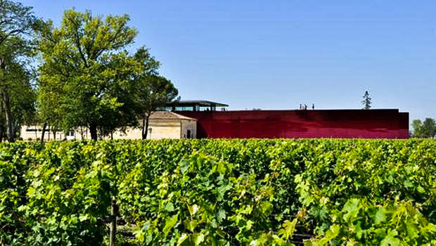 Fayat : le Château la Dominique certifié Haute Valeur Environnementale