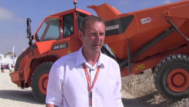 Jean-François Gorron (Asa Company) : « Le marché parisien réclame des chargeuses au gabarit contenu » 