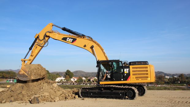 336F XE : la pelle hybride Caterpillar en Etape 4