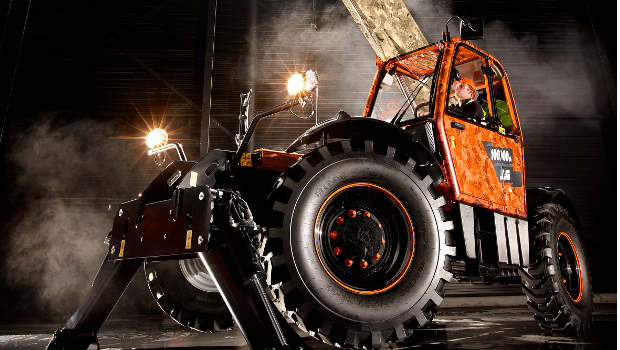 JLG fête la fabrication de son 100 000è télesco !