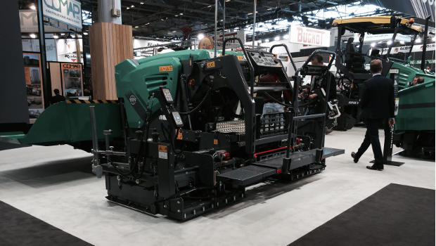 Petit finisseur Vögele pour petits travaux