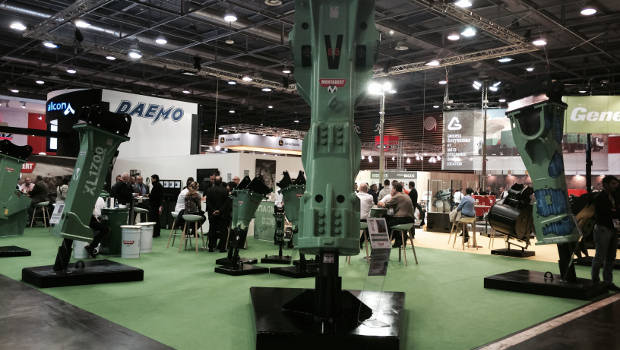 Montabert développe un brise-roche antisismique 