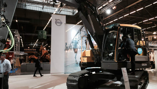 Nouvelle pelle à rayon court chez Volvo