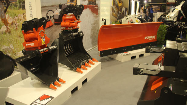 Equipements : Cangini attaque le marché français