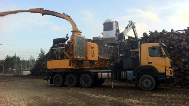 Terex reprend les broyeurs à bois CBI