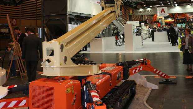 JLG complète son offre d'une nacelle araignée de 26 m