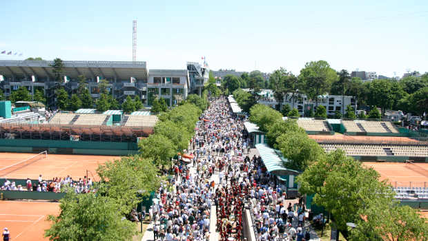 Anne Hidalgo salue le projet de modernisation de Roland Garros