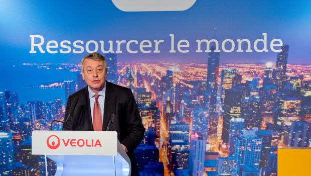 Véolia Environnement : nouveau plan d’attaque 