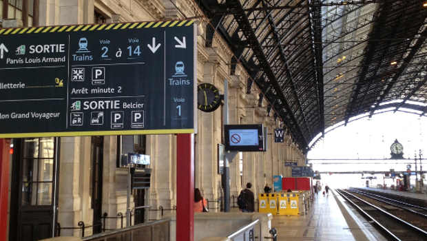 Bordeaux : 8 appareils de voie sont renouvelés au sud de la gare 