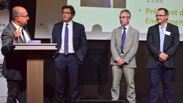 Les canalisateurs en ordre de bataille 