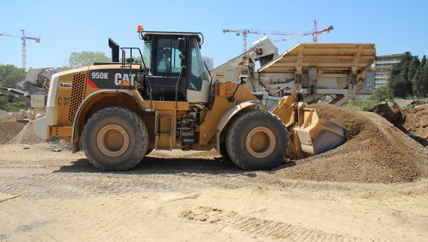 Matériels de chantier : il faudra être patient