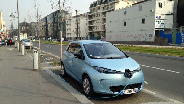 Voitures électriques : déjà 10 000 immatriculations en France