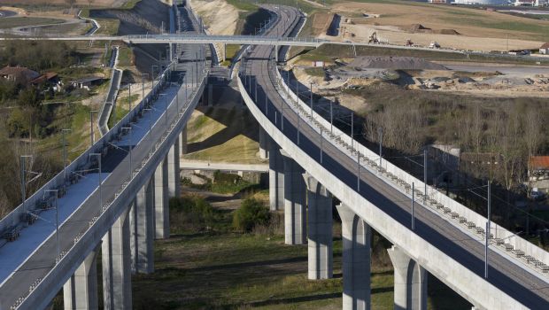 LGV Tours-Bordeaux : fin des travaux d’infrastructure en un temps record ! 