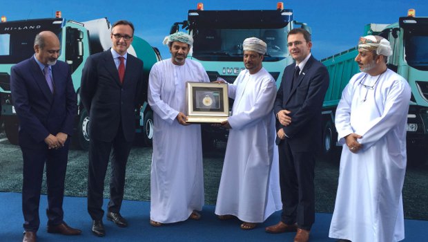 207 Trakker Iveco foulent le Sultanat d'Oman