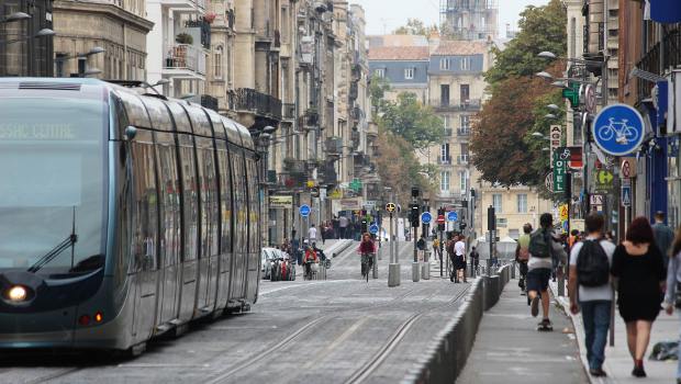 Bordeaux : les travaux de la ligne D du tramway sont lancés