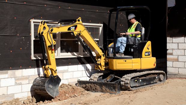 Caterpillar : une mini pelle toujours plus performante