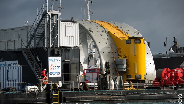 EDF : une 1ère hydrolienne mise à l’eau à Ploubazlanec