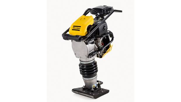 Atlas Copco sort la pilonneuse LT 8005
