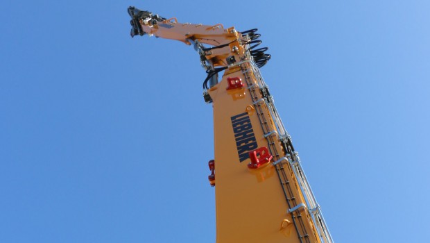 Exclusif, Liebherr dévoilera sur Bauma la pelle R 950 Démolition