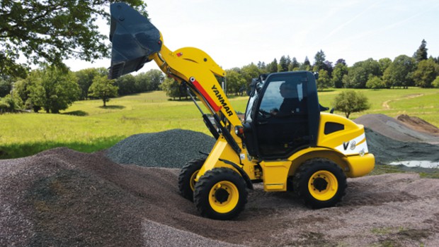 V7 et V8 : Yanmar se déploie sur le segment des chargeuses