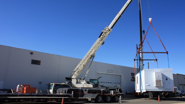 Une grue Terex AC100 / 4L à Denver