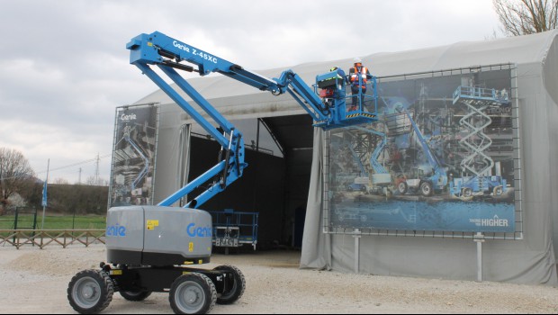 Nouvelle articulée Genie de haute capacité à Bauma