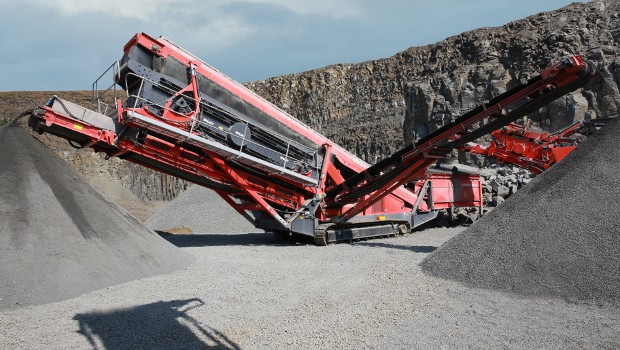 Terex Finlay a lancé le crible Flip-Flow 3D 693+ Spaleck
