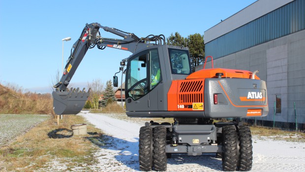 Semco vend sa première pelle Atlas