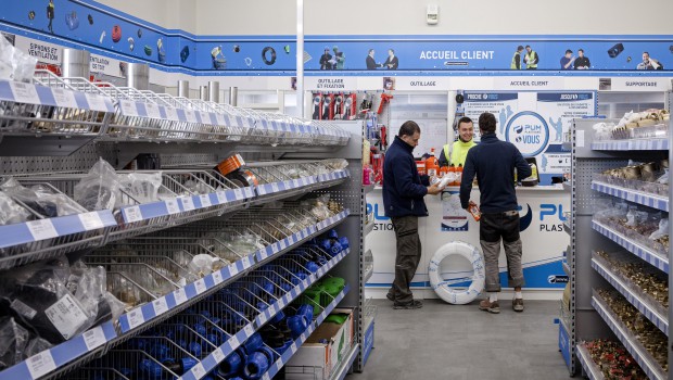 PUM Plastiques triomphe aux Trophées du Négoce 2016