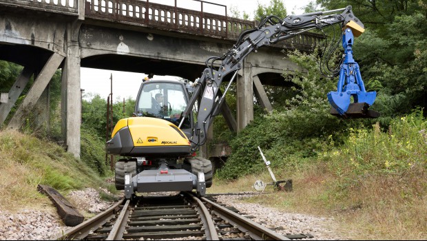 Mecalac sur les rails pour Innotrans 2016