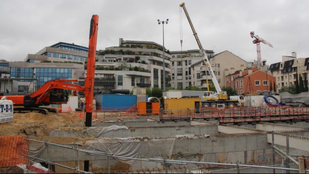 Issy-les-Moulineaux : un bassin qui va droit au but !