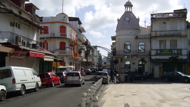 Un tramway à Pointe-à-Pitre