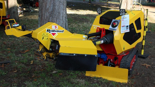 Rabaud met son Xylocrok sur chenilles