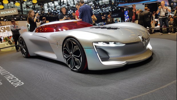 100 000 electric cars in France in 2016