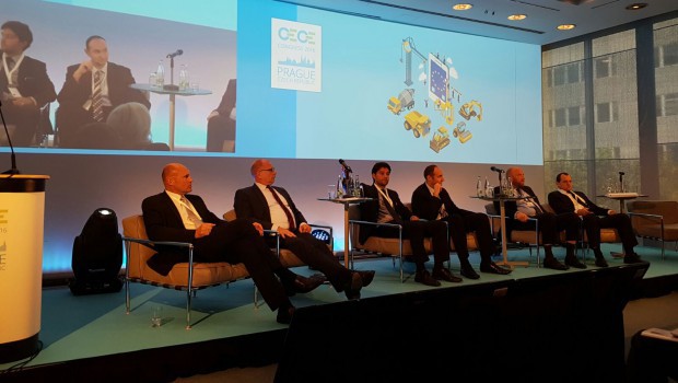 Construction machinery:  A growth of 5 to 10% in Europe in 2016