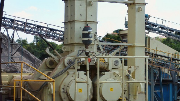 Metso HRC 8 : un broyeur à cylindres haute pression « tout-en-un »