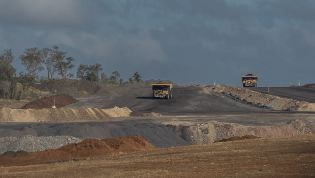 Australia: a giant coal mine begins
