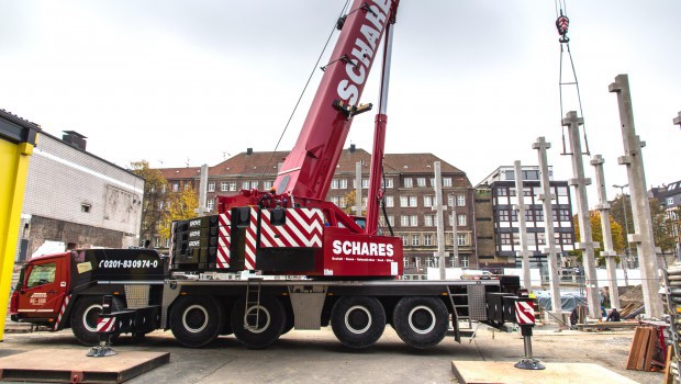 Grove Crane in action in Dortmund