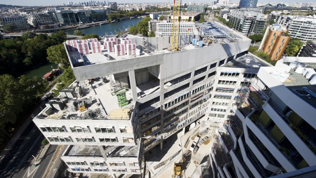 Issy-les-Moulineaux : 32 000 m² de bureaux les pieds dans l’eau