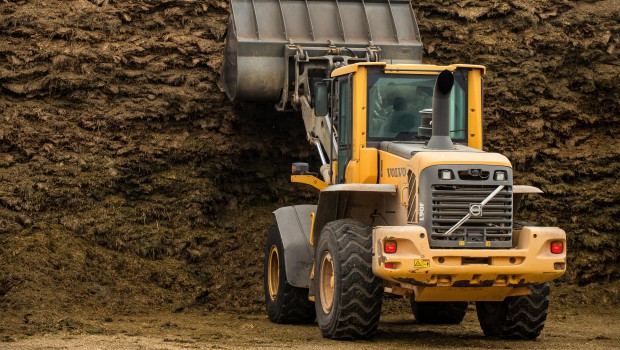 Texas: Volvo at the dairy farm
